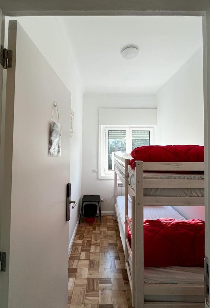 AirPorto Hostel Maía Esterno foto