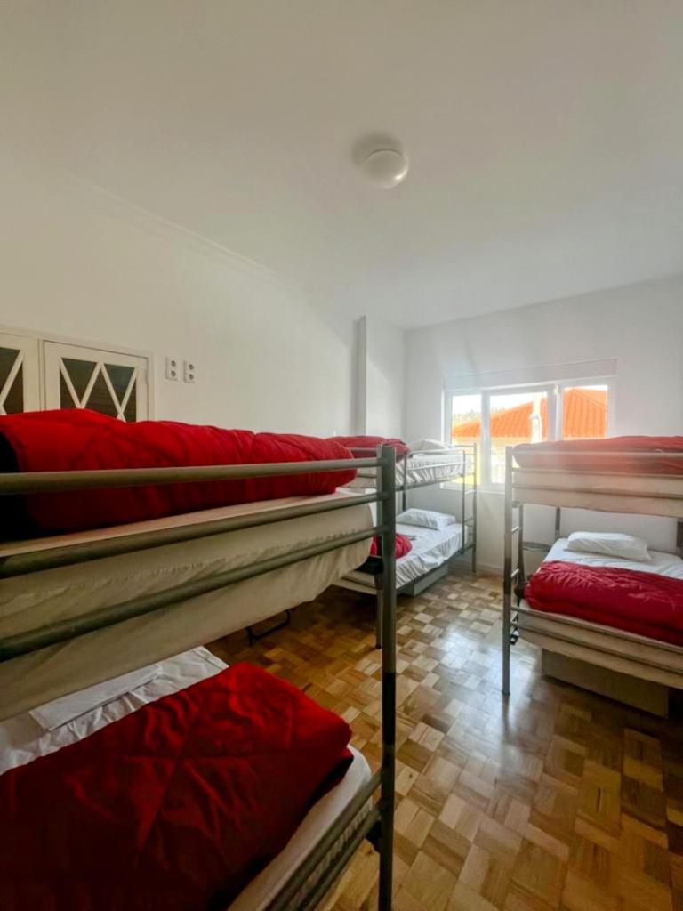 AirPorto Hostel Maía Esterno foto
